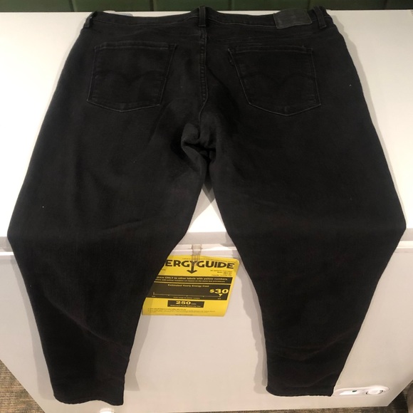 Womens 311 jeans size 33👖 - Picture 2 of 3